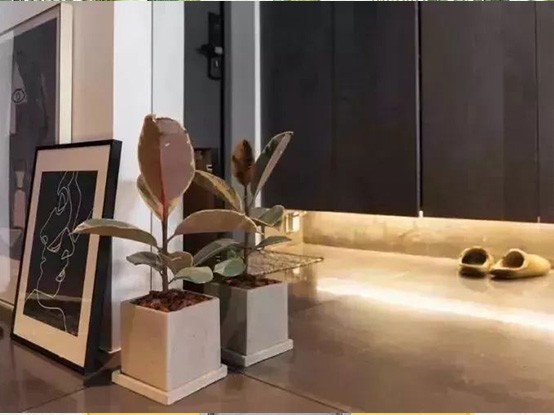 现代混搭，冷静凝聚惊艳